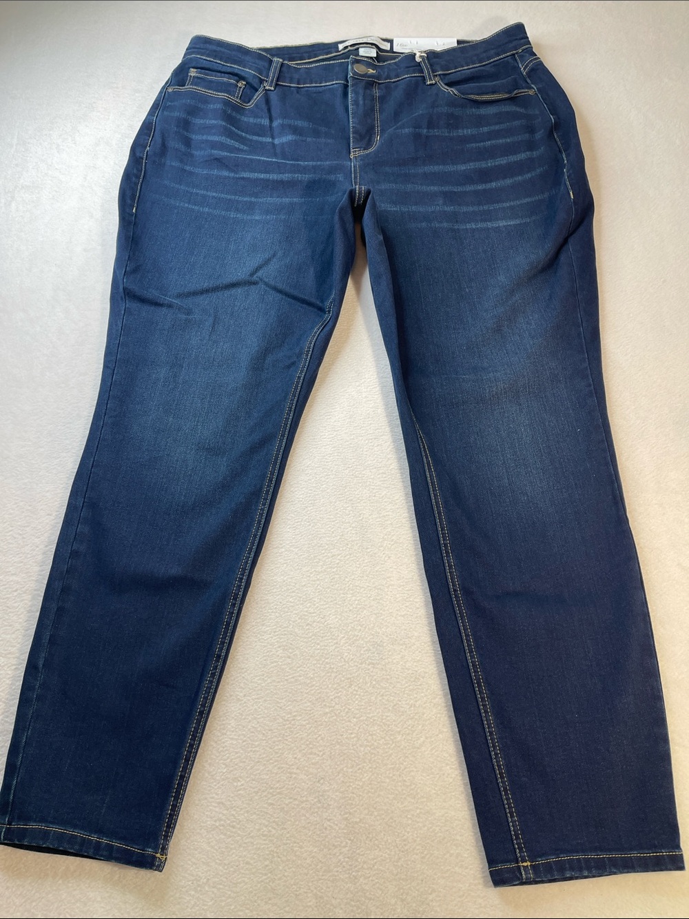 EST 1946 CURVY SKINNY Women’s SIZE 16 W  NWT